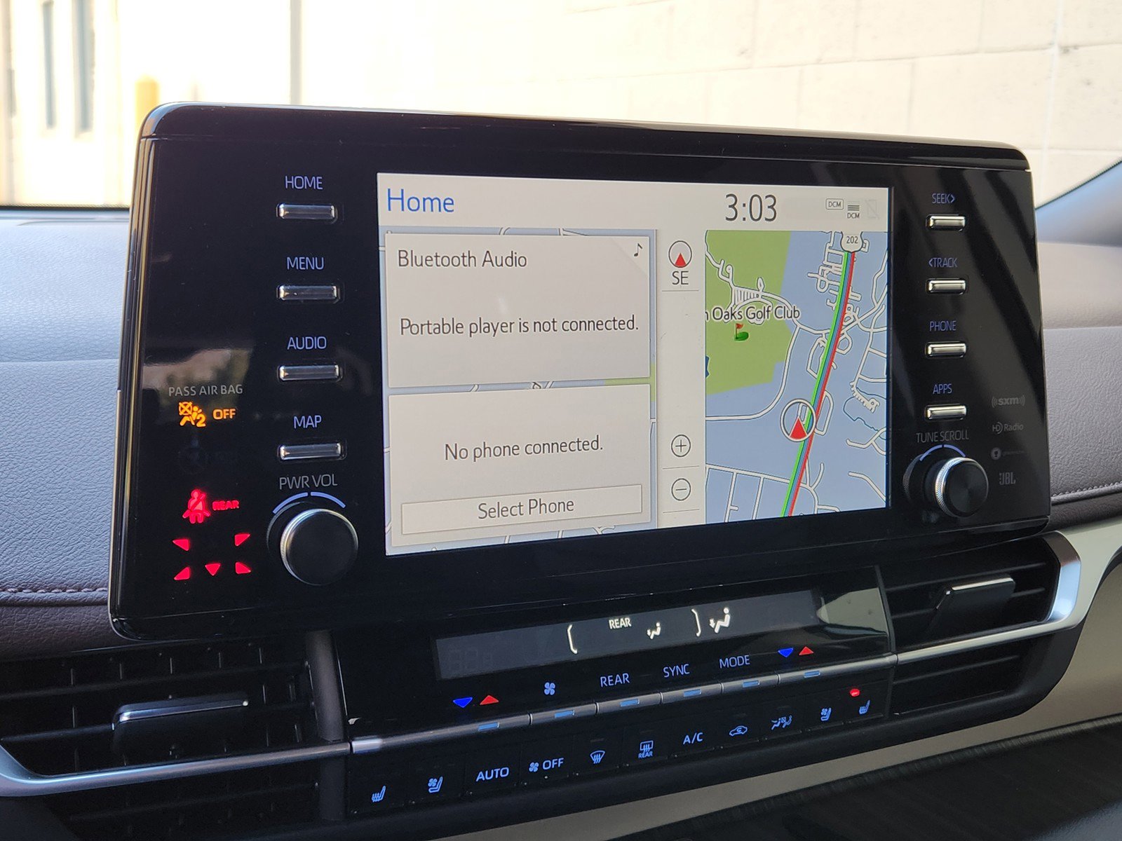 Used 2024 Toyota Sienna Platinum image 21