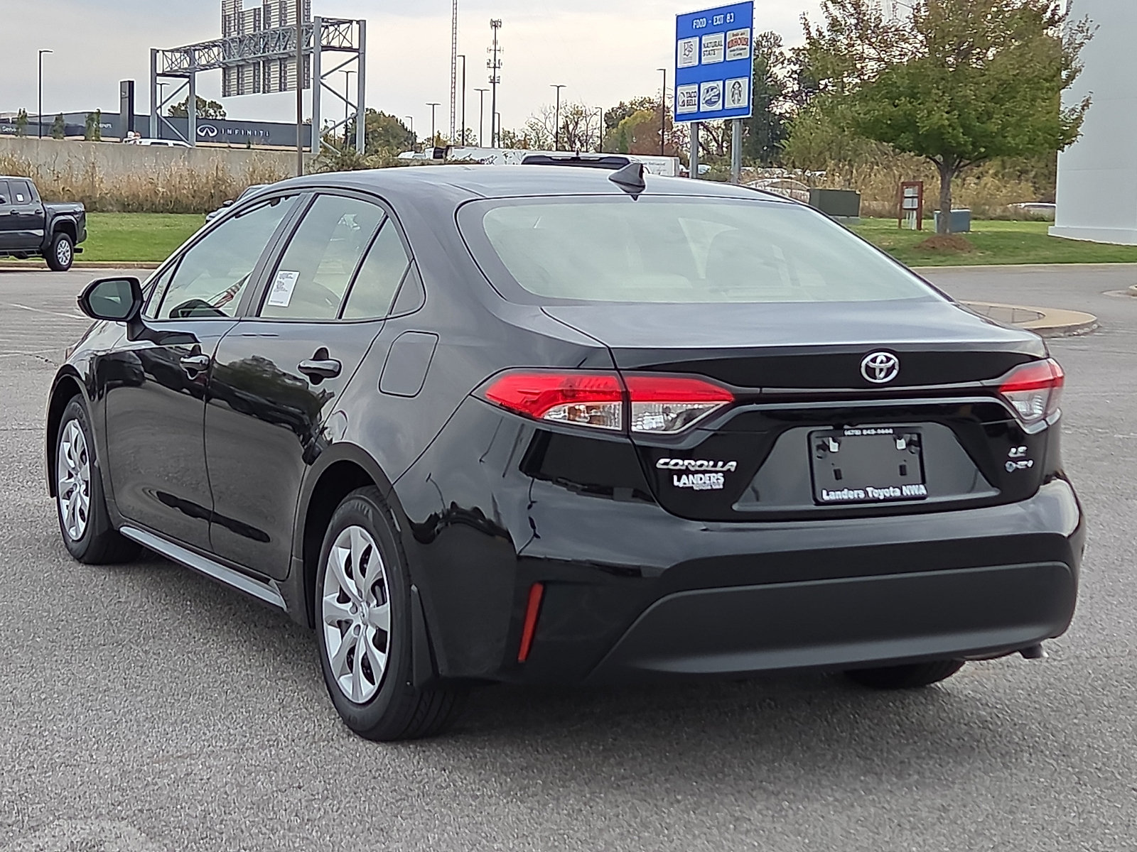 New 2027 Toyota Corolla LE FWD image 3