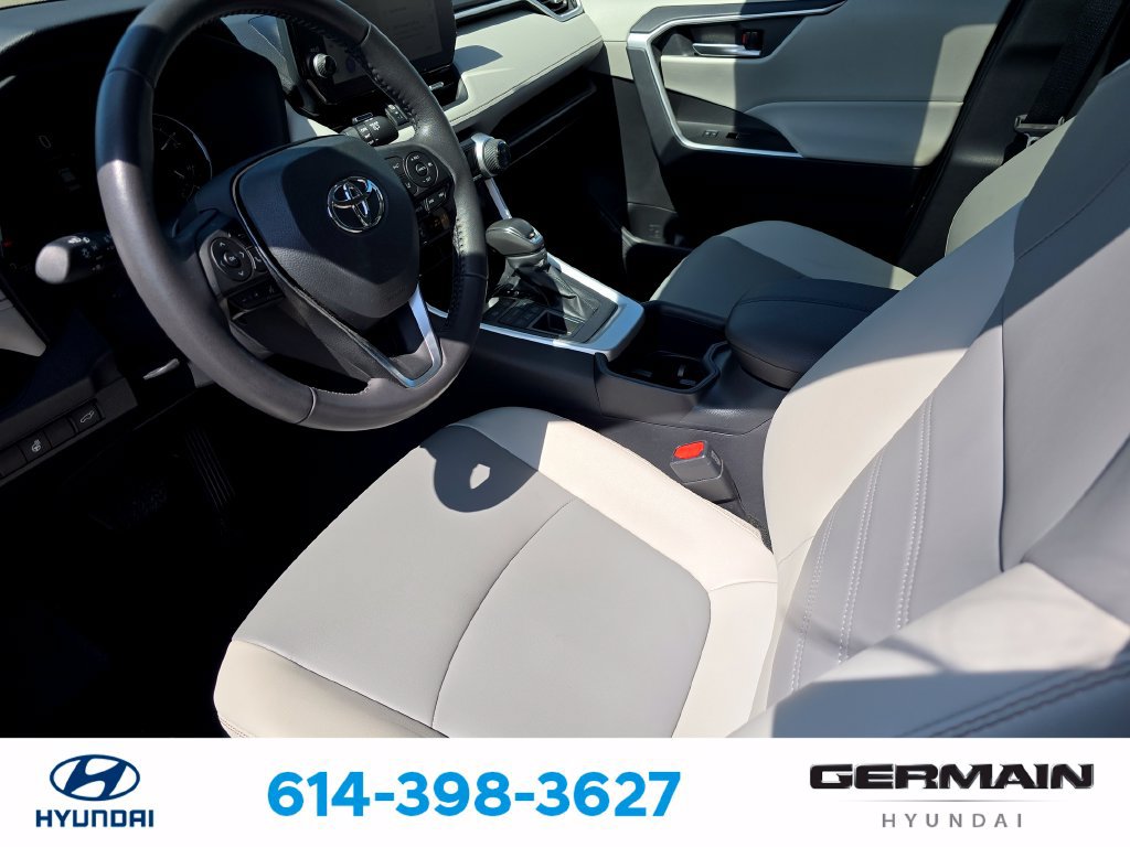 Used 2025 Toyota RAV4 XLE Premium w/ Weather Package AWD/4WD image 18