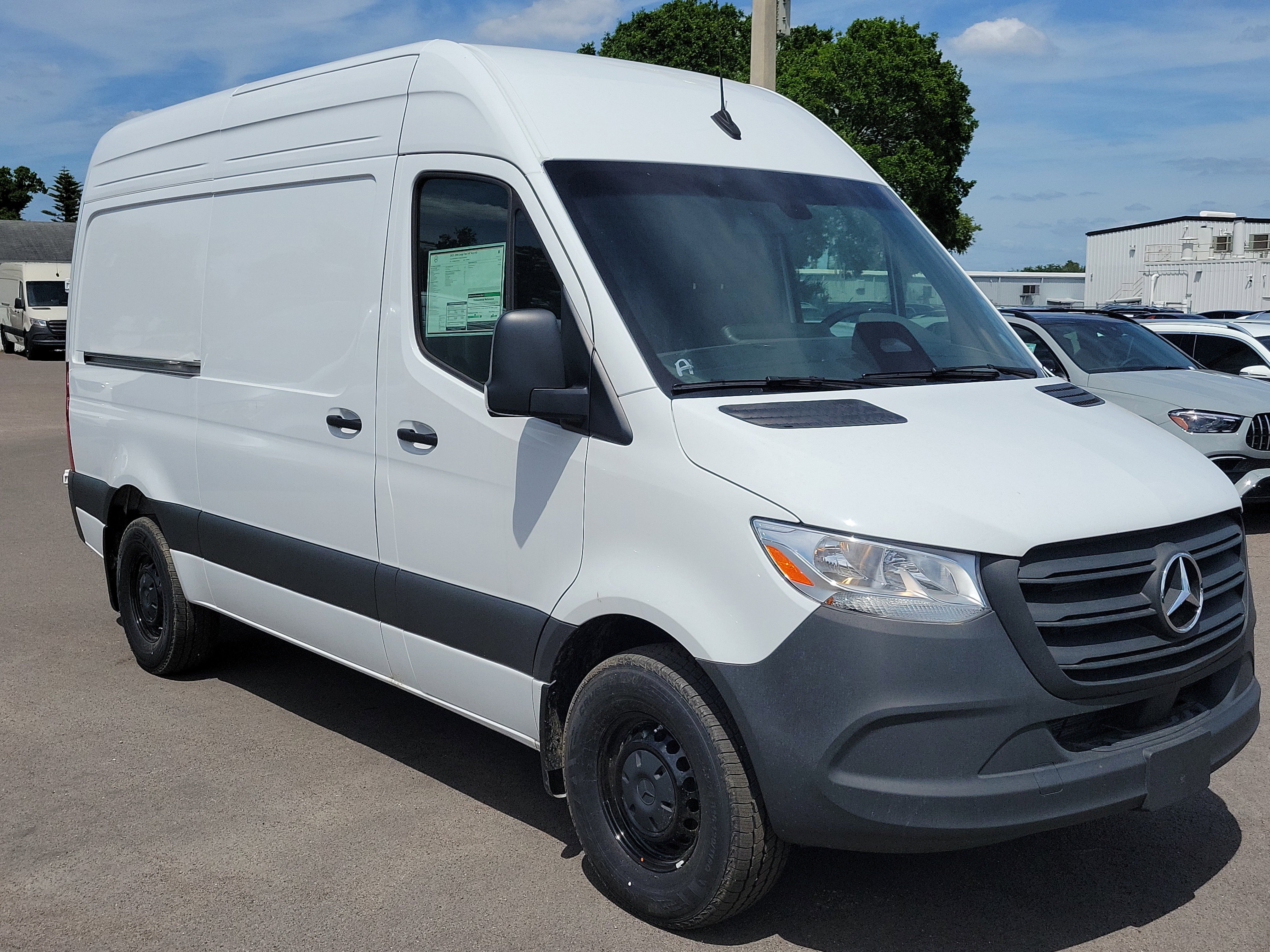 New 2025 Mercedes-Benz Sprinter 2500 image 2