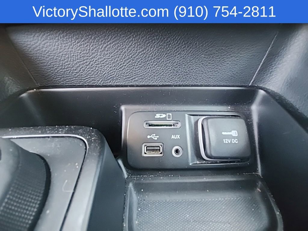 Used 2015 Jeep Cherokee Limited AWD/4WD image 11