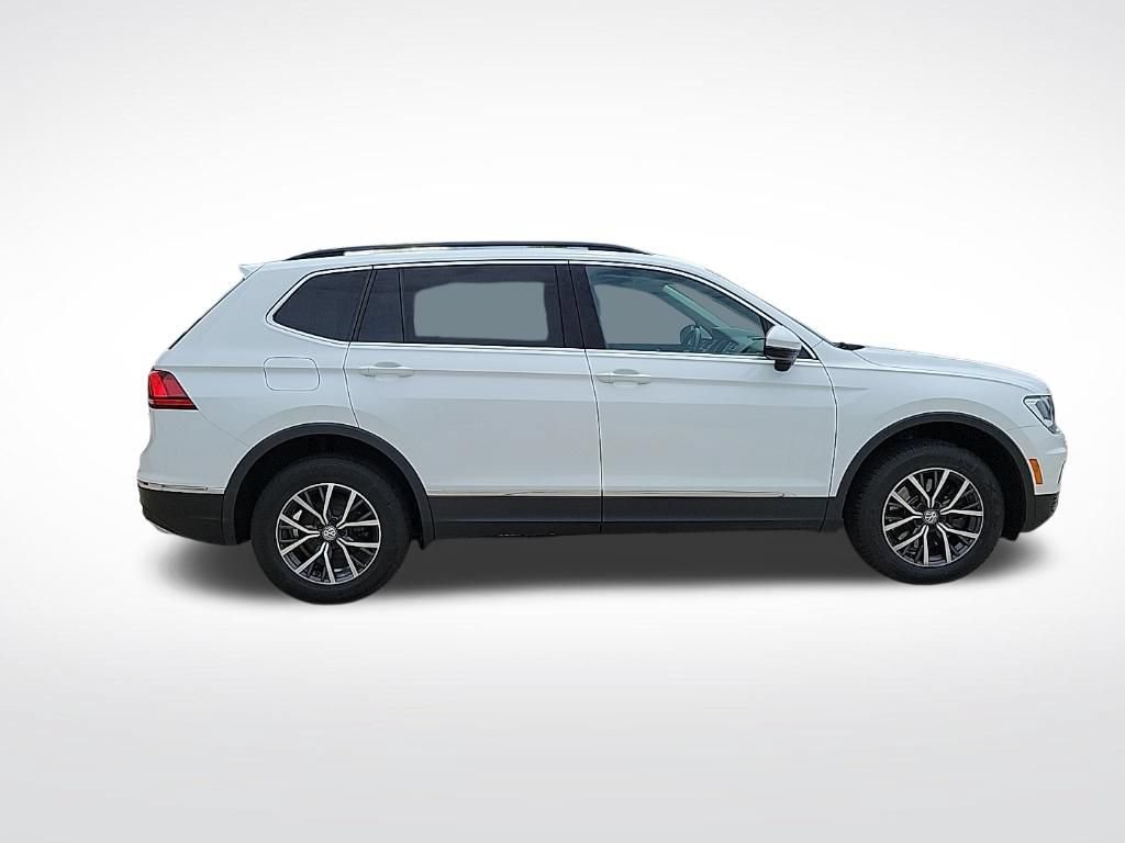 Used 2020 Volkswagen Tiguan SE w/ Panoramic Sunroof Package AWD/4WD image 5