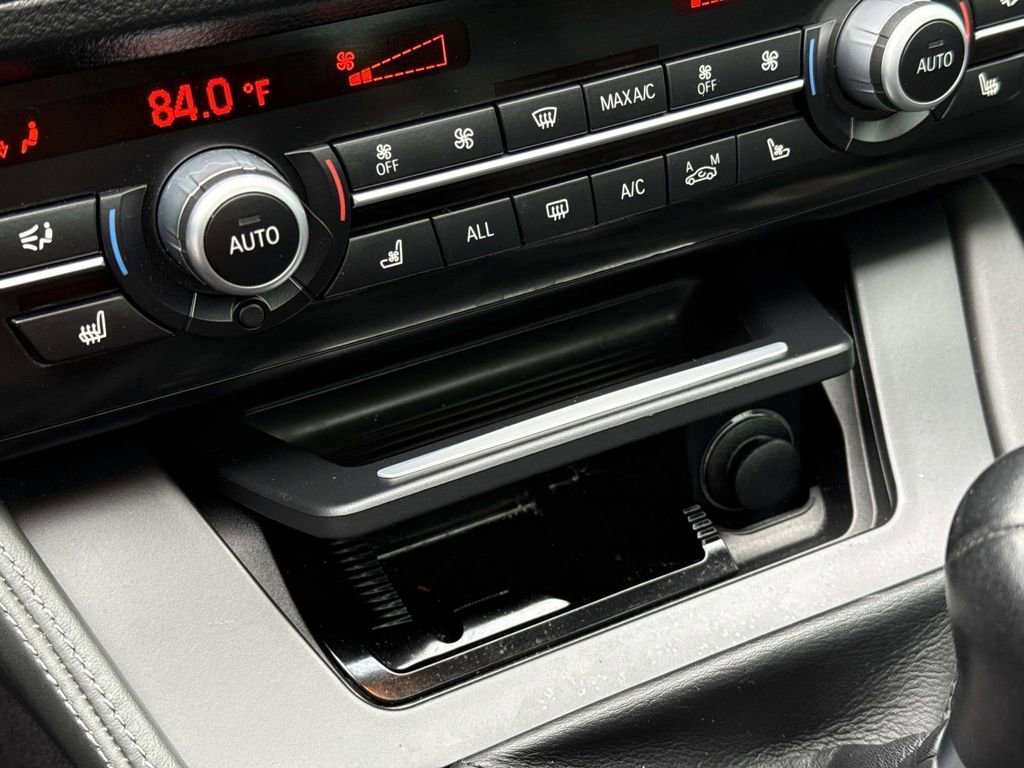 Used 2013 BMW M5 image 15