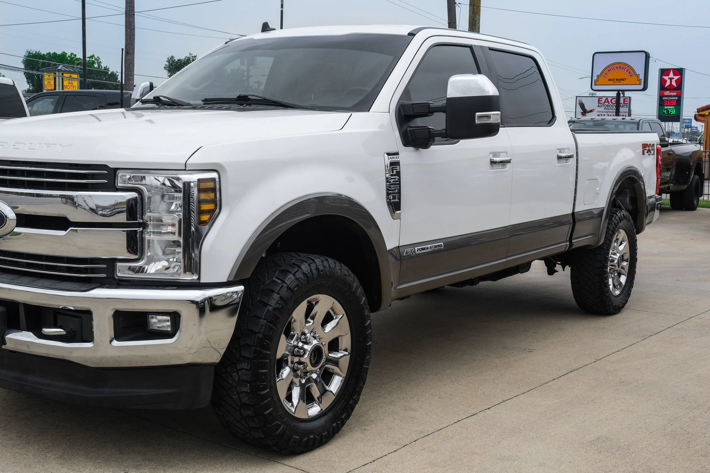 Used 2019 Ford F250 Lariat w/ Chrome Package AWD/4WD image 10