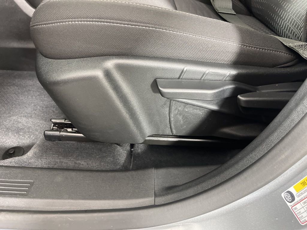 Certified 2025 Chevrolet Equinox LT FWD image 20