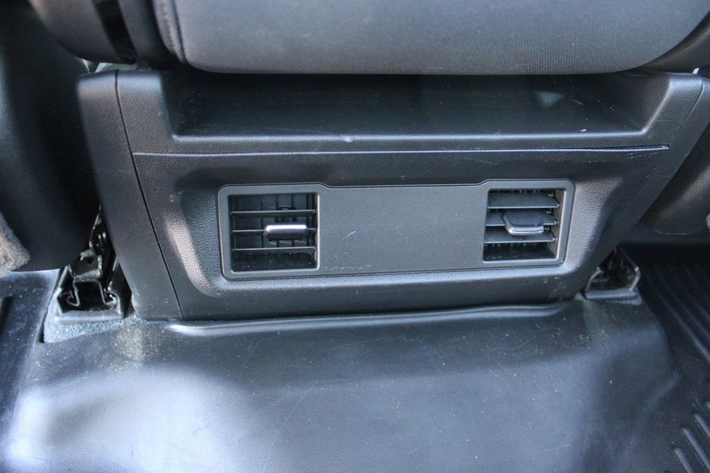 Used 2024 Chevrolet Silverado 2500 LT image 38