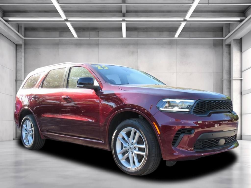 Certified 2025 Dodge Durango GT image 1
