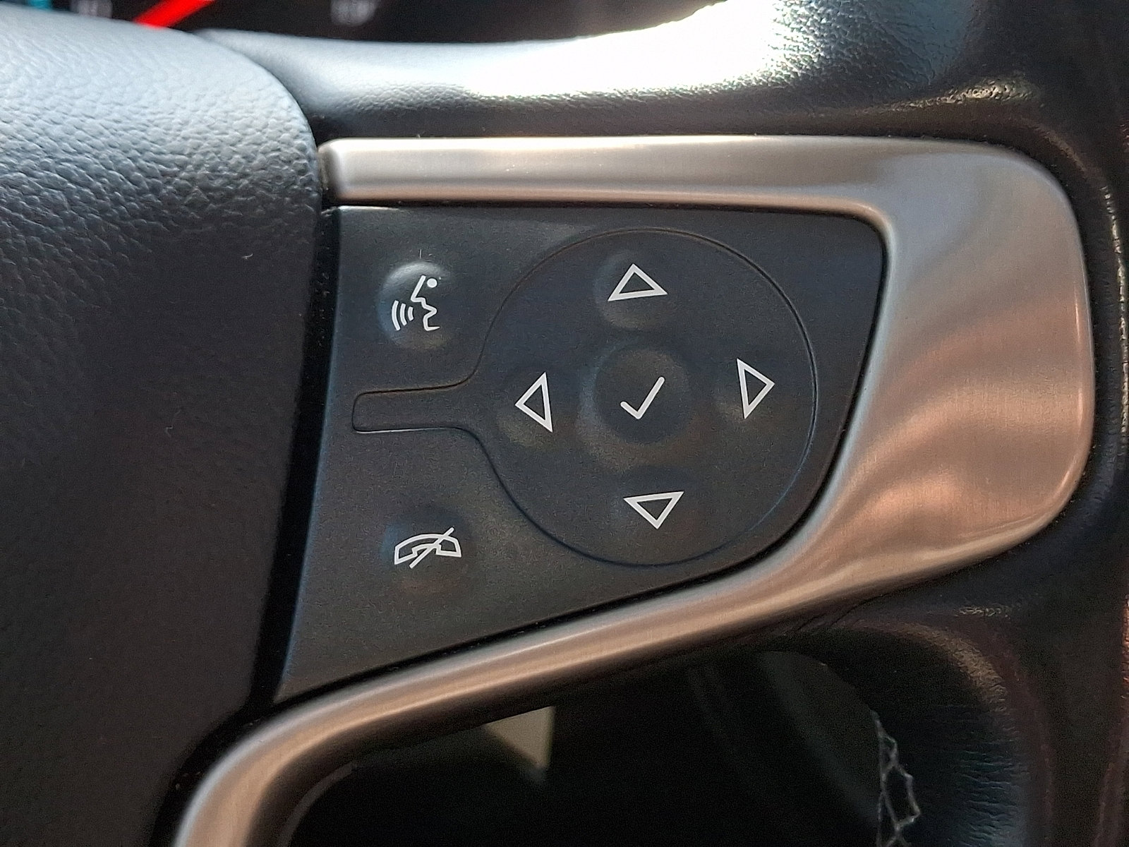 Used 2018 GMC Sierra 1500 Denali image 23