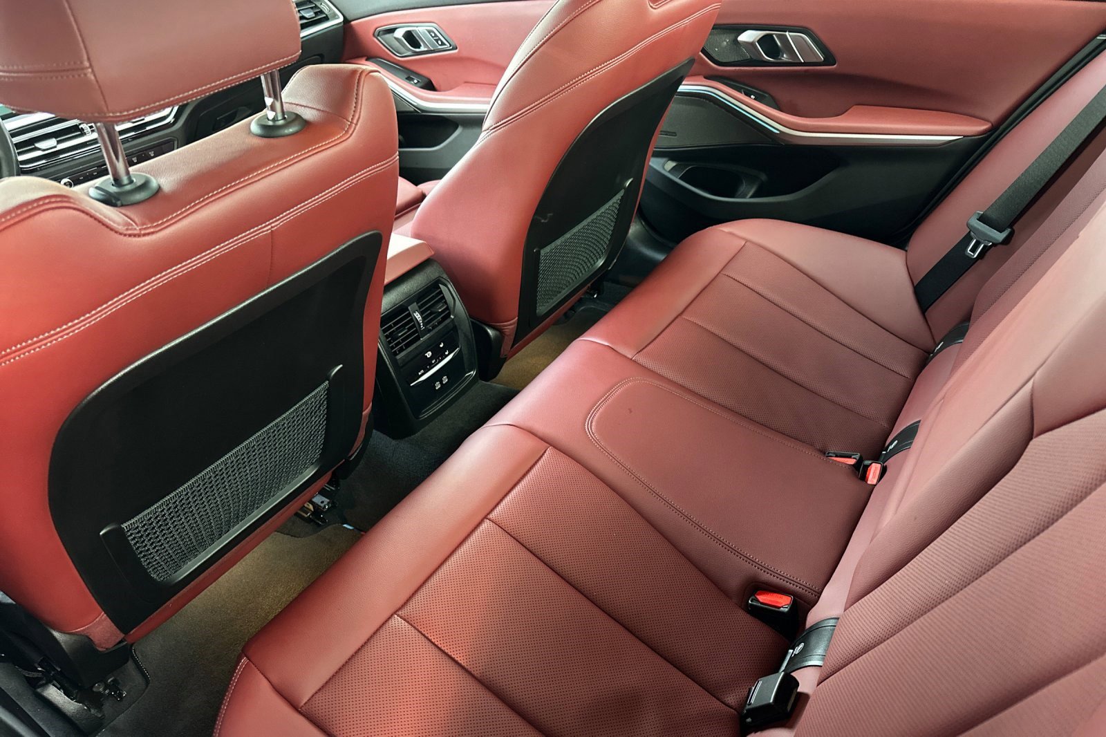 Certified 2023 BMW M340i xDrive w/ Premium Package image 15