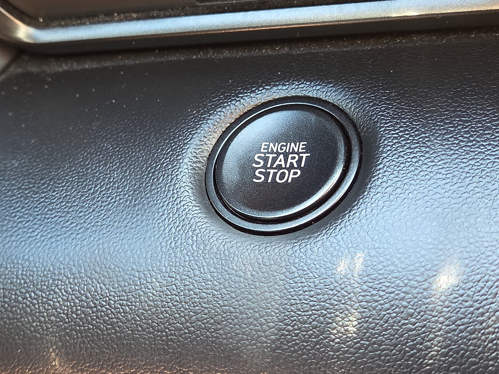 Used 2025 Hyundai Elantra Sport FWD image 14
