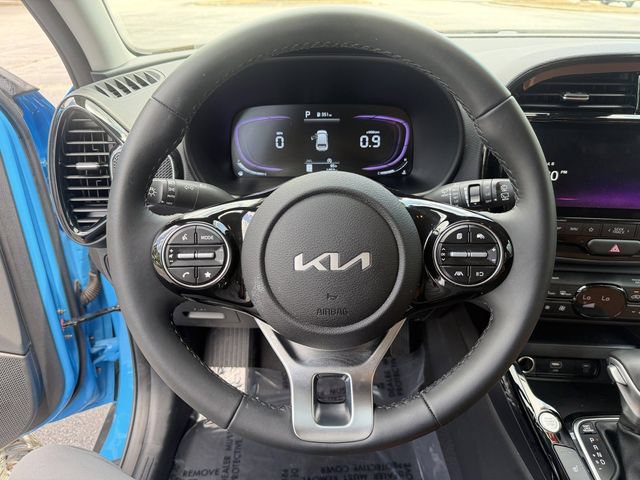 Certified 2025 Kia Soul EX FWD image 21