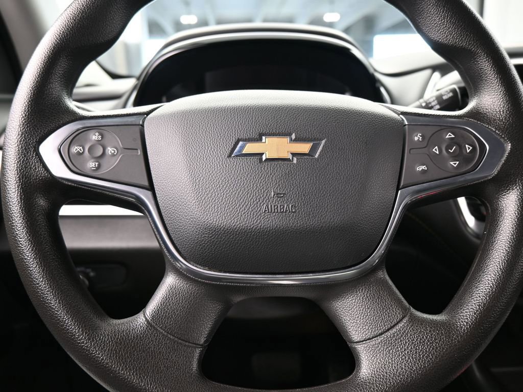 Used 2020 Chevrolet Traverse LS image 22