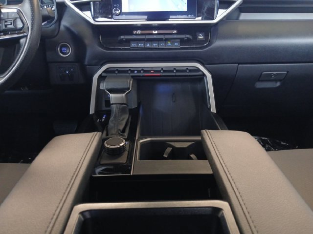 Used 2024 Toyota Tundra SR5 AWD/4WD image 4