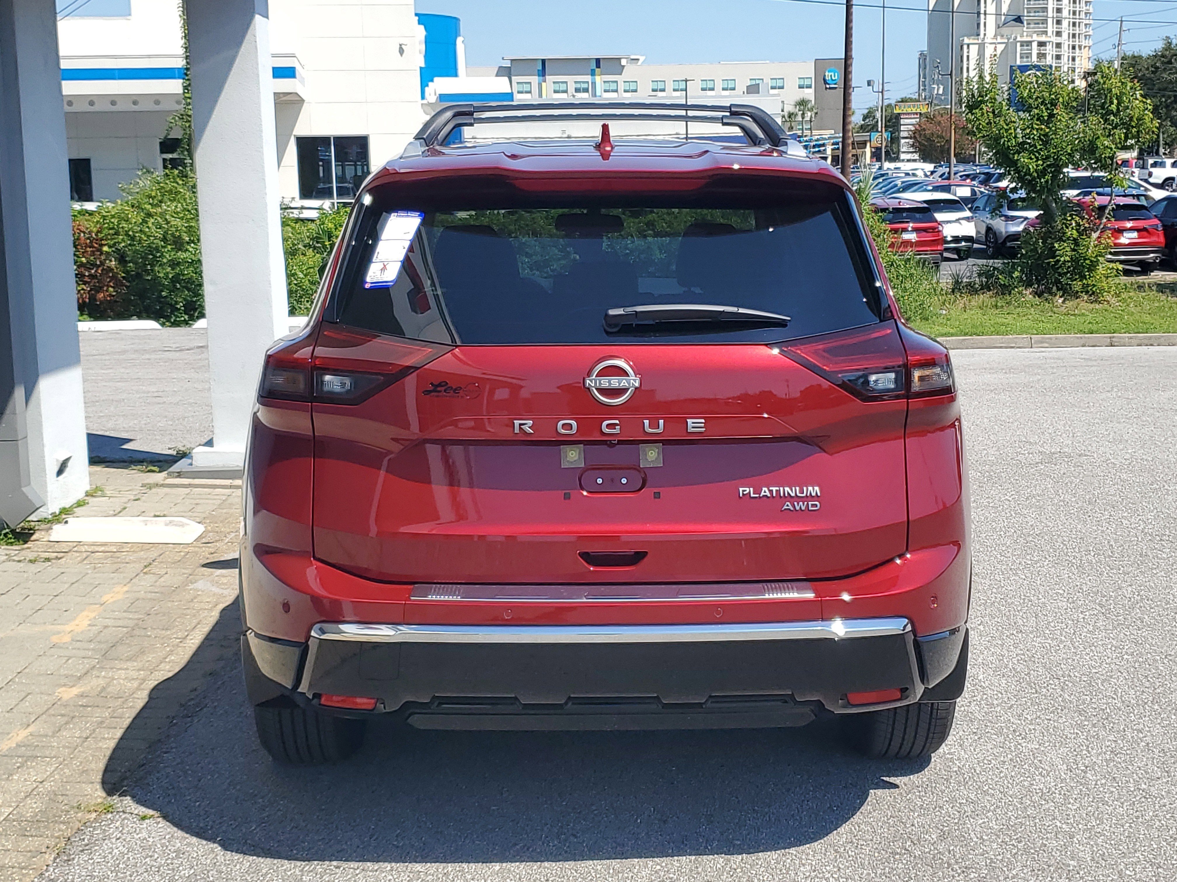 New 2026 Nissan Rogue Platinum image 4