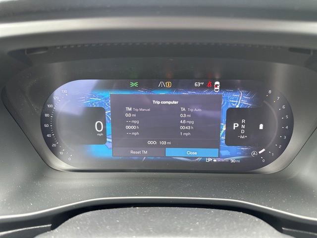 New 2026 Volvo XC40 B5 Plus w/ Protection Package Premier AWD/4WD image 17