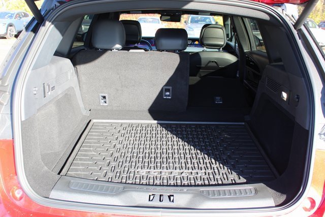 Certified 2024 Lincoln Nautilus Reserve w/ Equipment Group 202A image 5