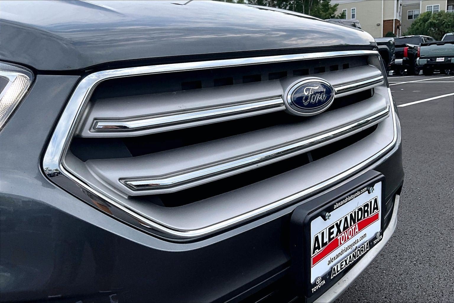 Used 2019 Ford Escape Titanium AWD/4WD image 29