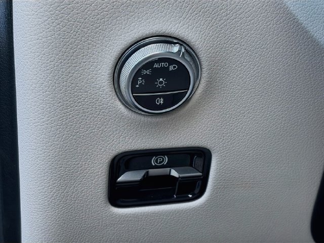 Certified 2026 Mercedes-Benz GLC 300 4MATIC image 10