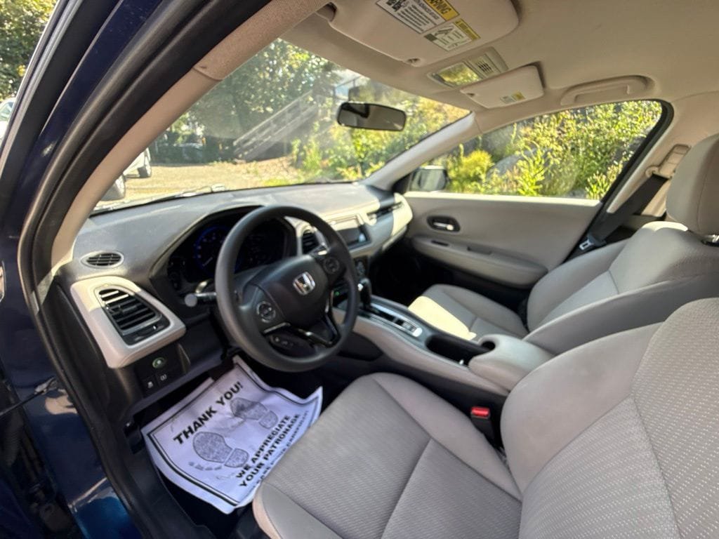 Used 2016 Honda HR-V LX image 16