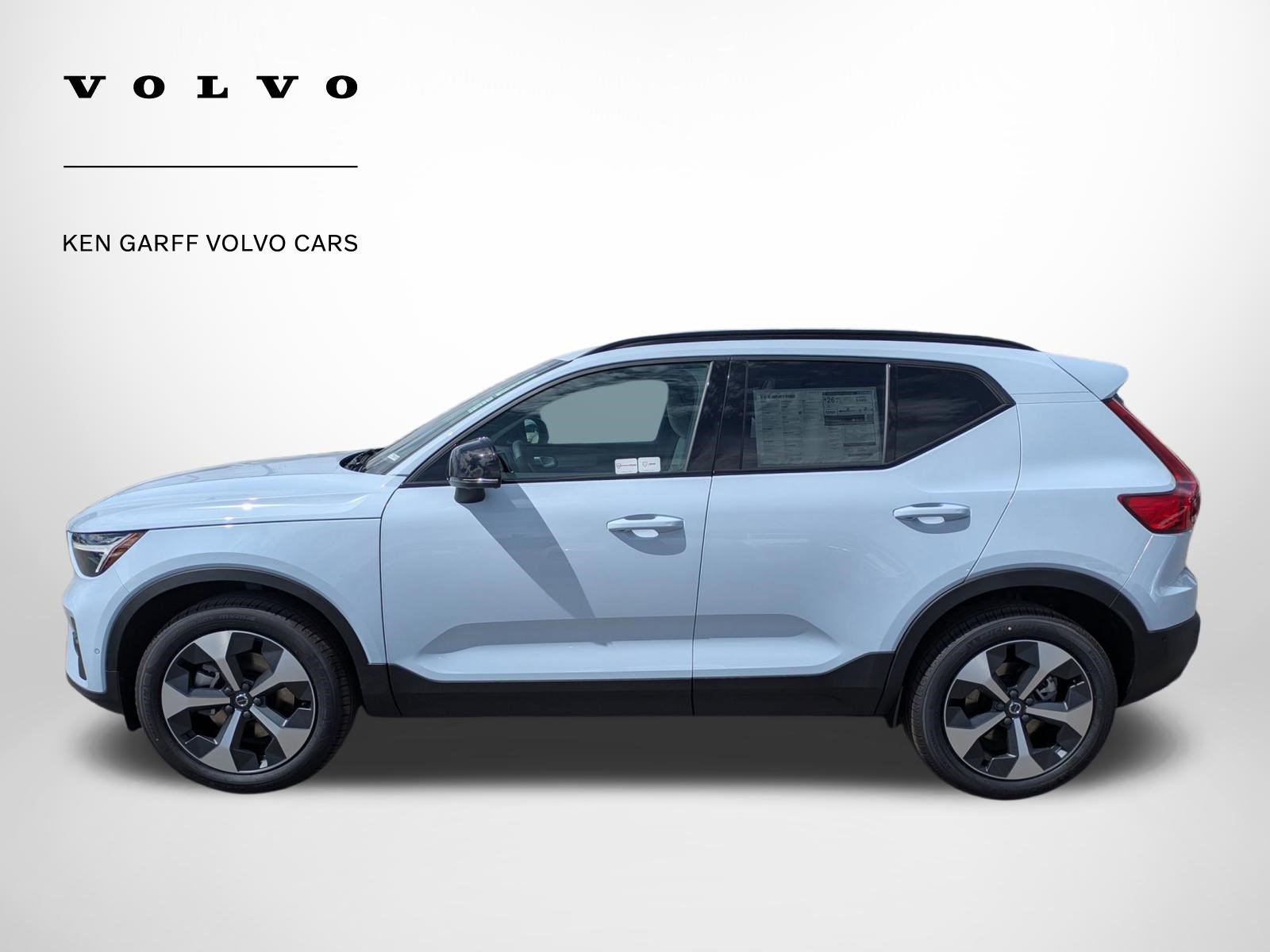 New 2026 Volvo XC40 B5 Plus w/ Protection Package Premier image 7