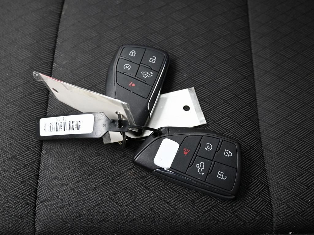Used 2024 Chevrolet Silverado 1500 LT image 30