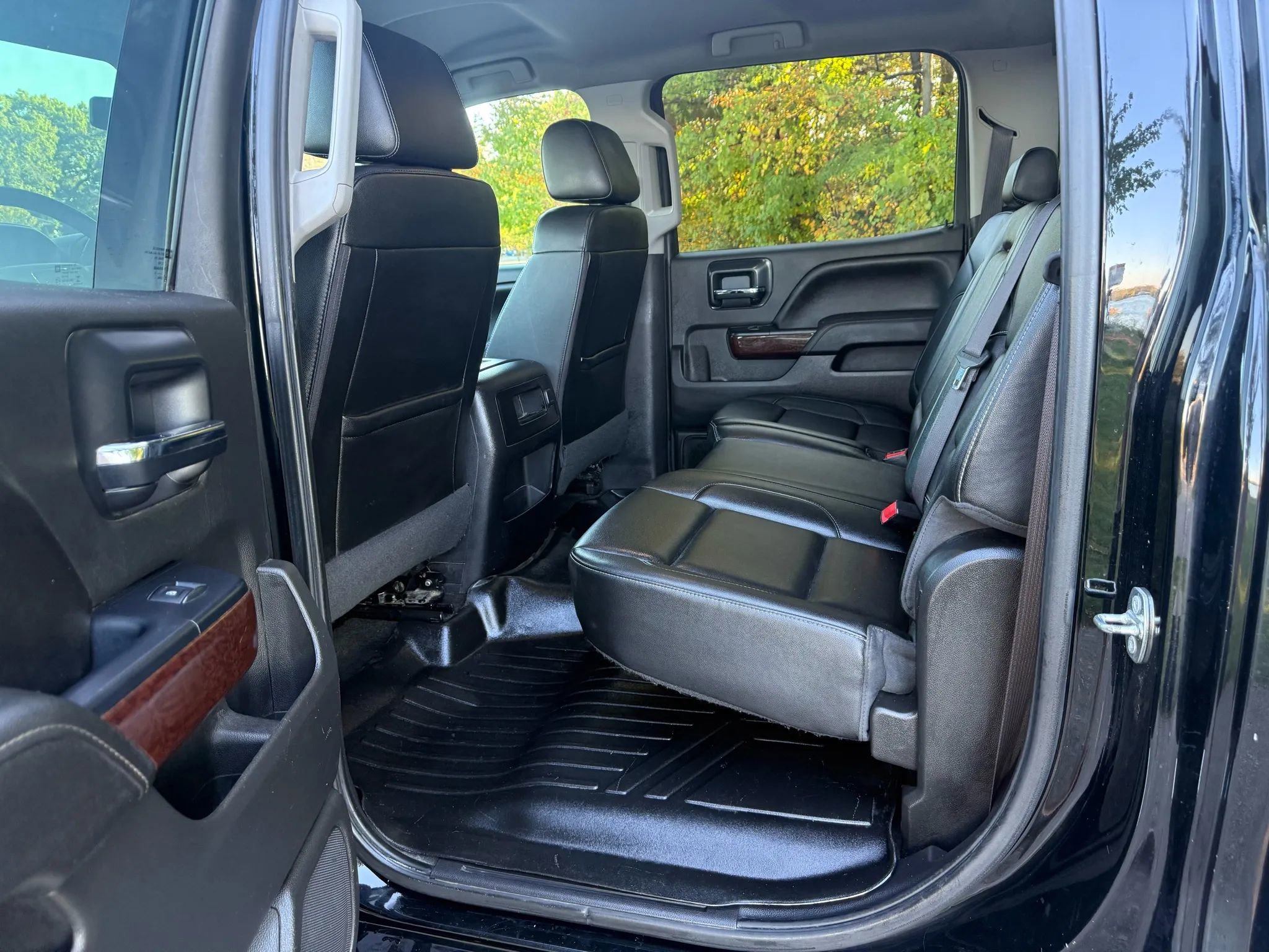 Used 2016 GMC Sierra 1500 SLT w/ SLT Premium Package image 12