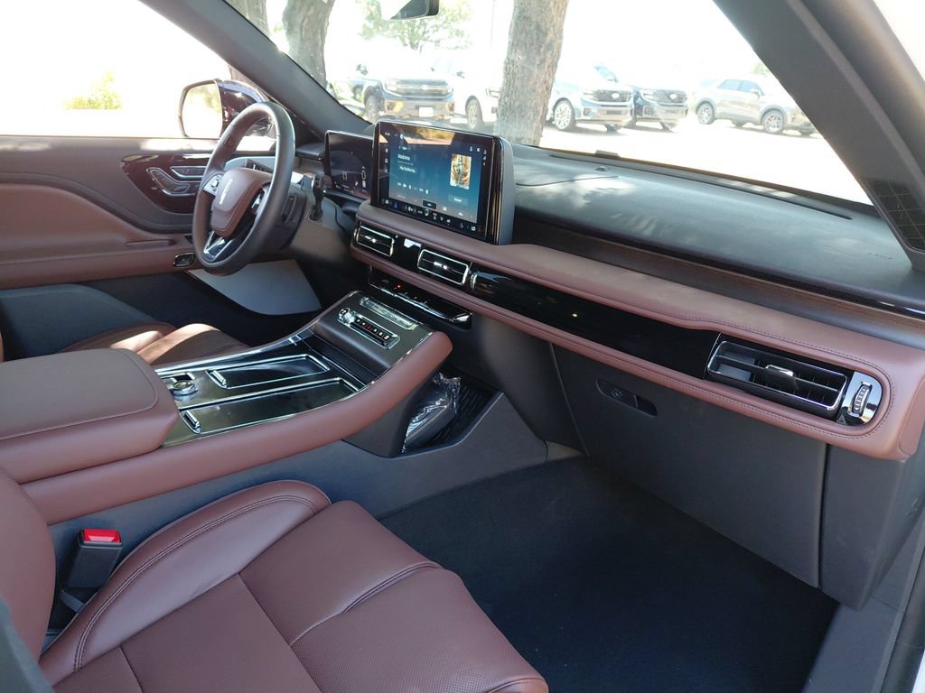 New 2026 Lincoln Aviator Reserve AWD/4WD image 60