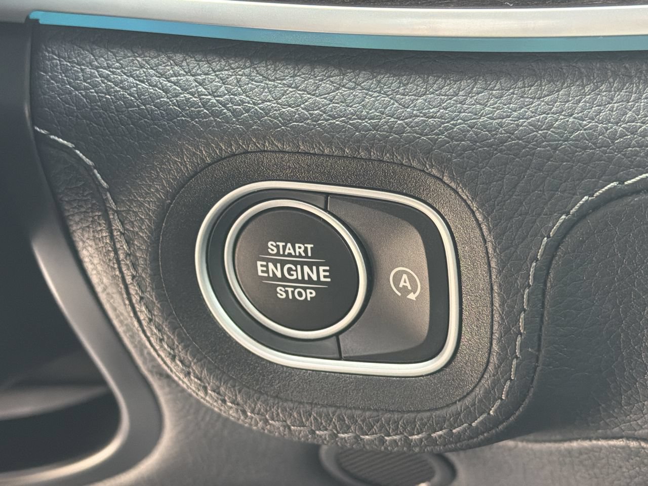 Used 2023 Mercedes-Benz GLS 450 4MATIC image 33