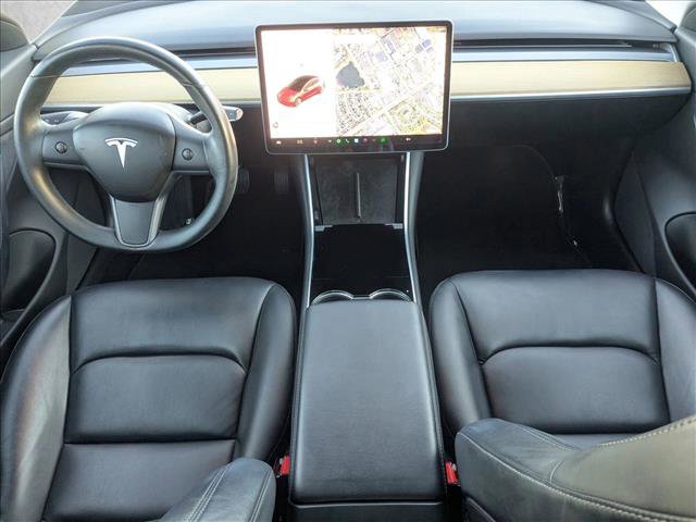 Used 2018 Tesla Model 3 Long Range image 17