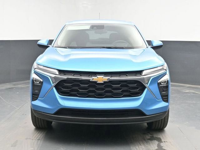 New 2026 Chevrolet Trax LS w/ LS Convenience Package image 3