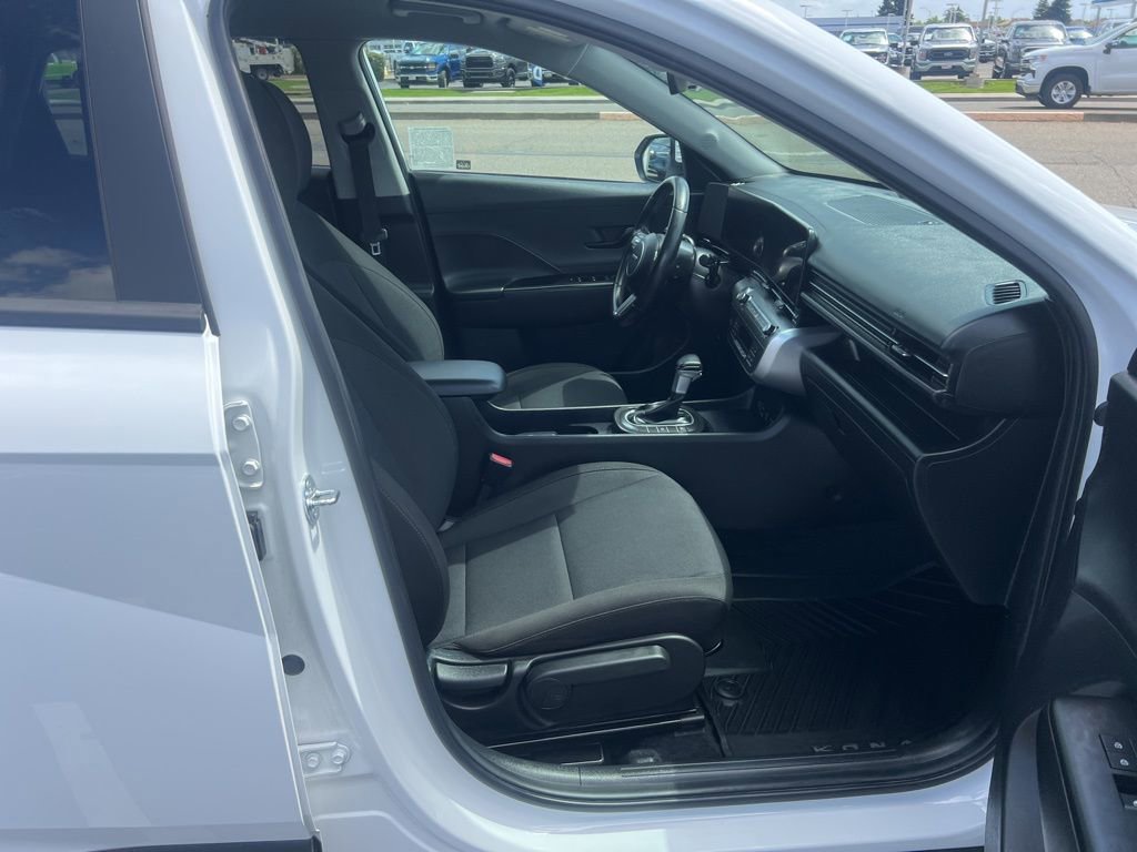 Used 2025 Hyundai Kona SEL AWD/4WD image 34