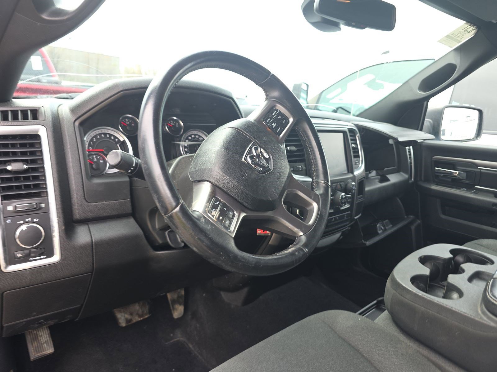Used 2022 RAM 1500 Classic Warlock AWD/4WD image 11