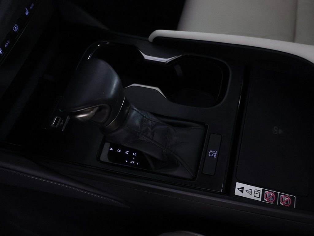 Used 2023 Lexus ES 350 w/ Ultra Luxury Package image 52