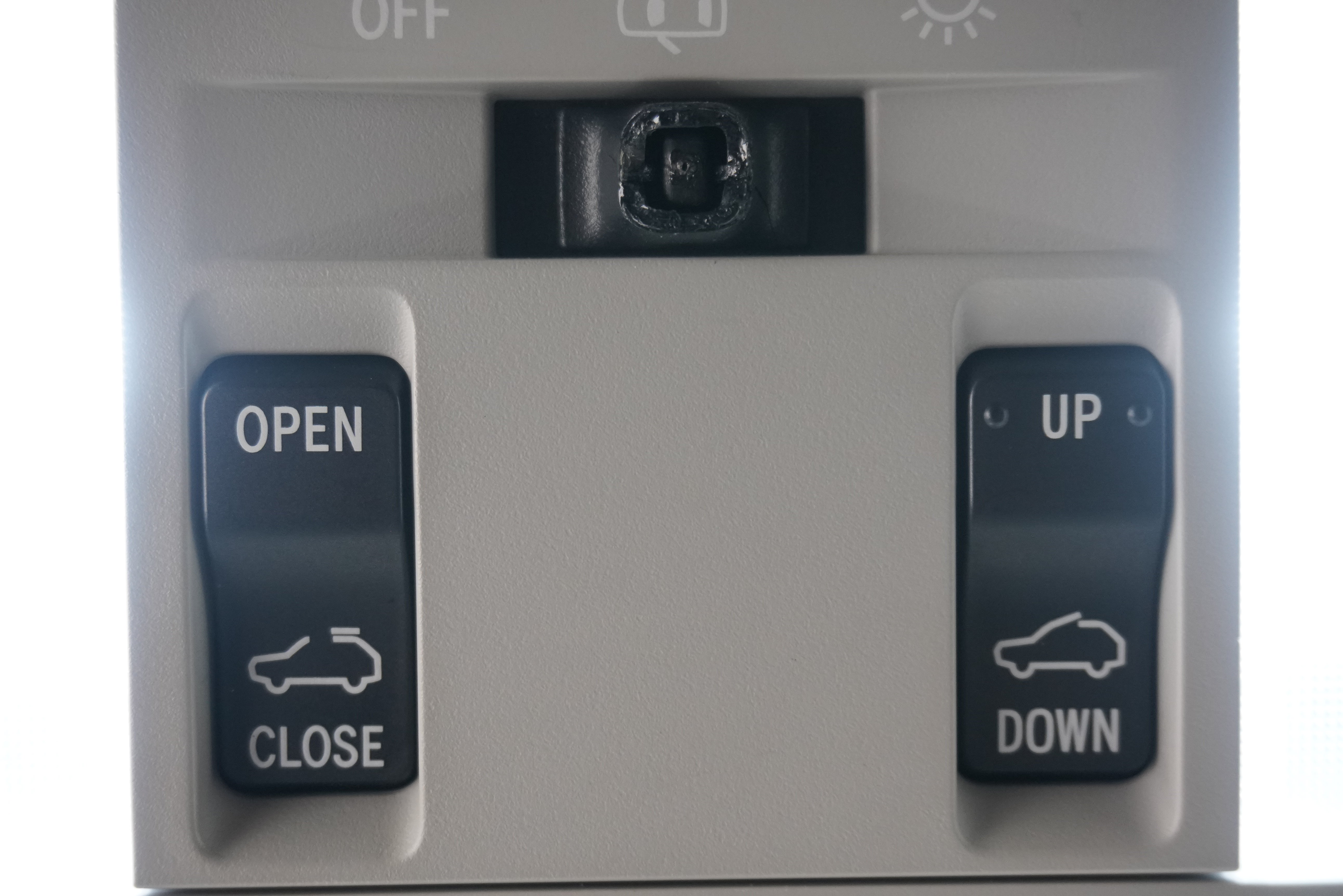 Used 2017 Toyota RAV4 XLE w/ Plus Special Value Package FWD image 22