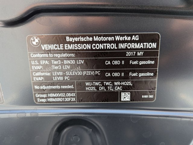 Used 2017 BMW 330i Sedan image 26