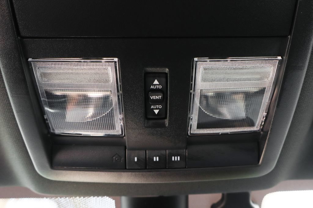 Used 2023 Dodge Challenger SRT Hellcat RWD image 32