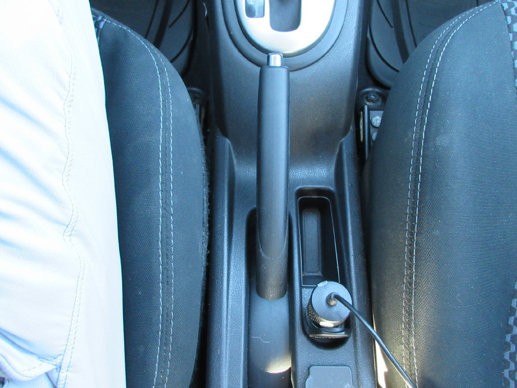 Used 2015 Nissan Versa Note SV FWD image 25