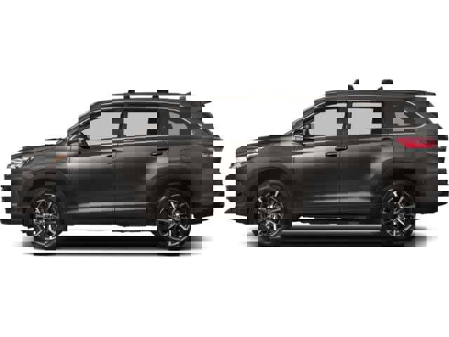 Used 2019 Toyota Highlander XLE AWD/4WD image 3