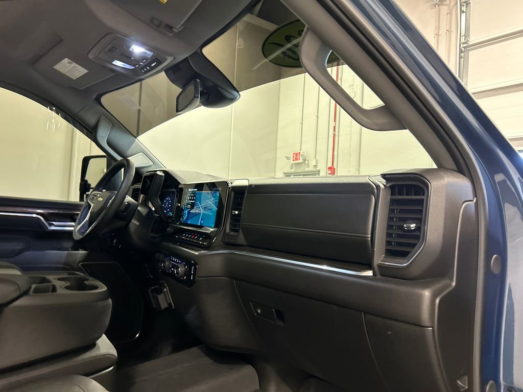 Used 2026 Chevrolet Silverado 2500 LT w/ All Star Edition image 38