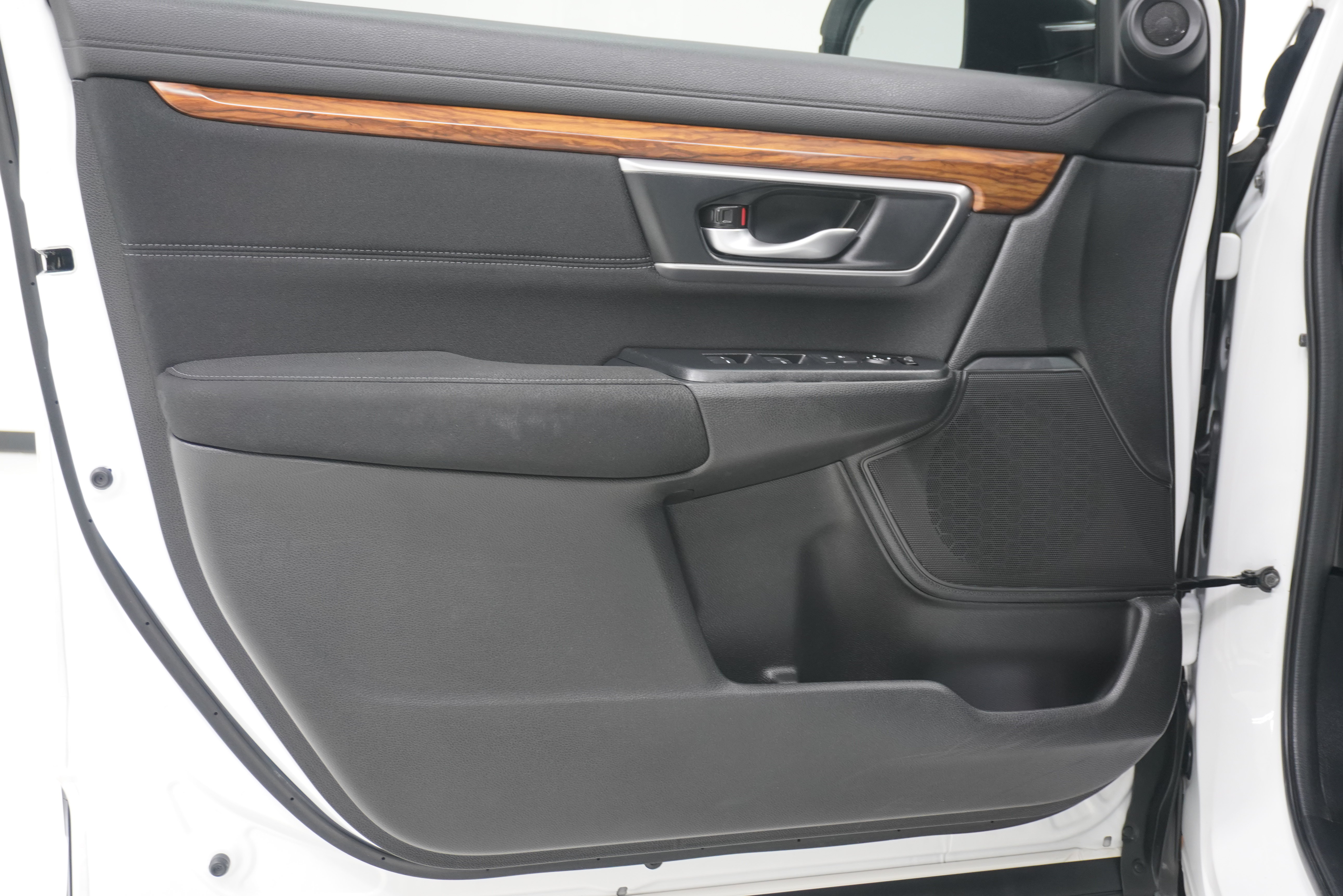 Used 2021 Honda CR-V EX image 14