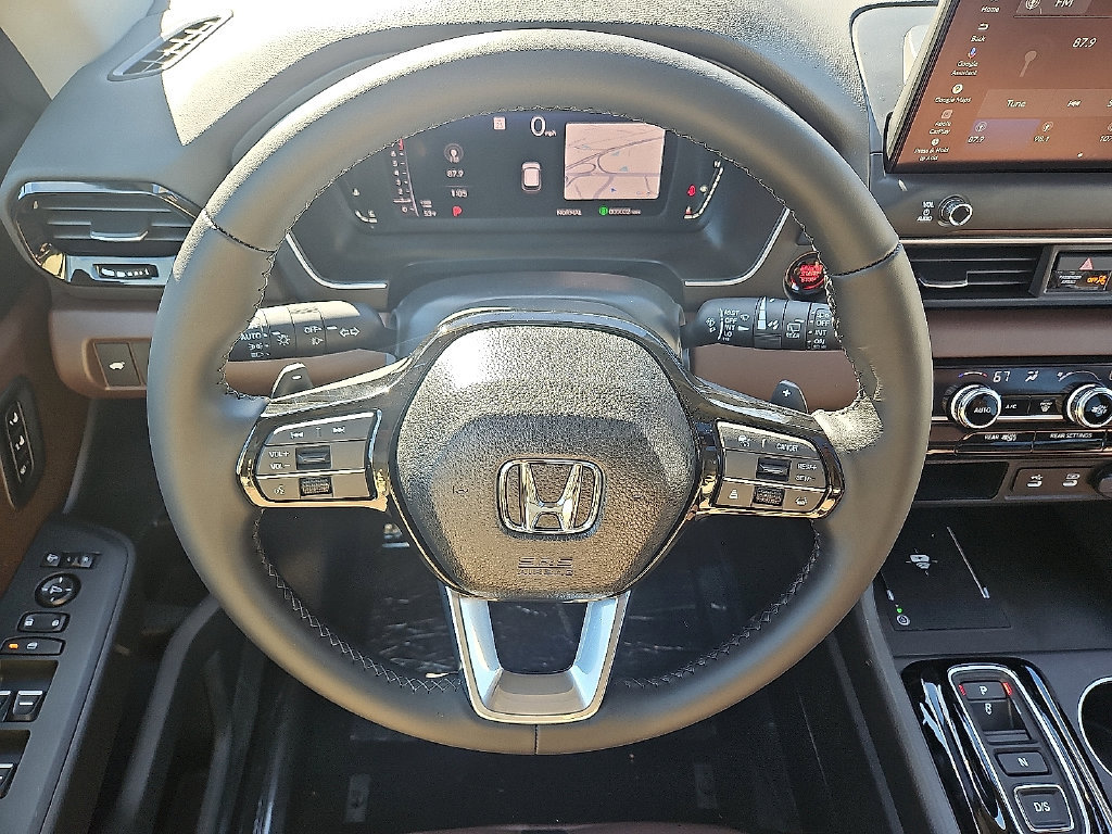 New 2026 Honda Pilot Touring image 16