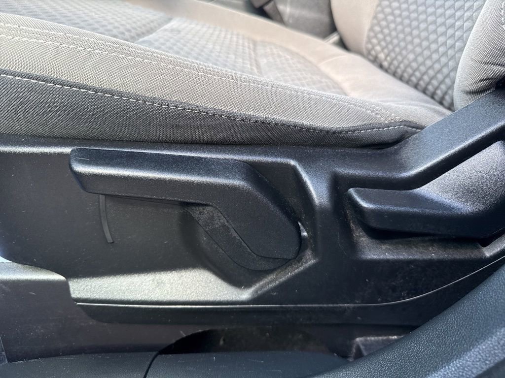 Used 2021 Ford Escape SE w/ Cold Weather Package AWD/4WD image 12