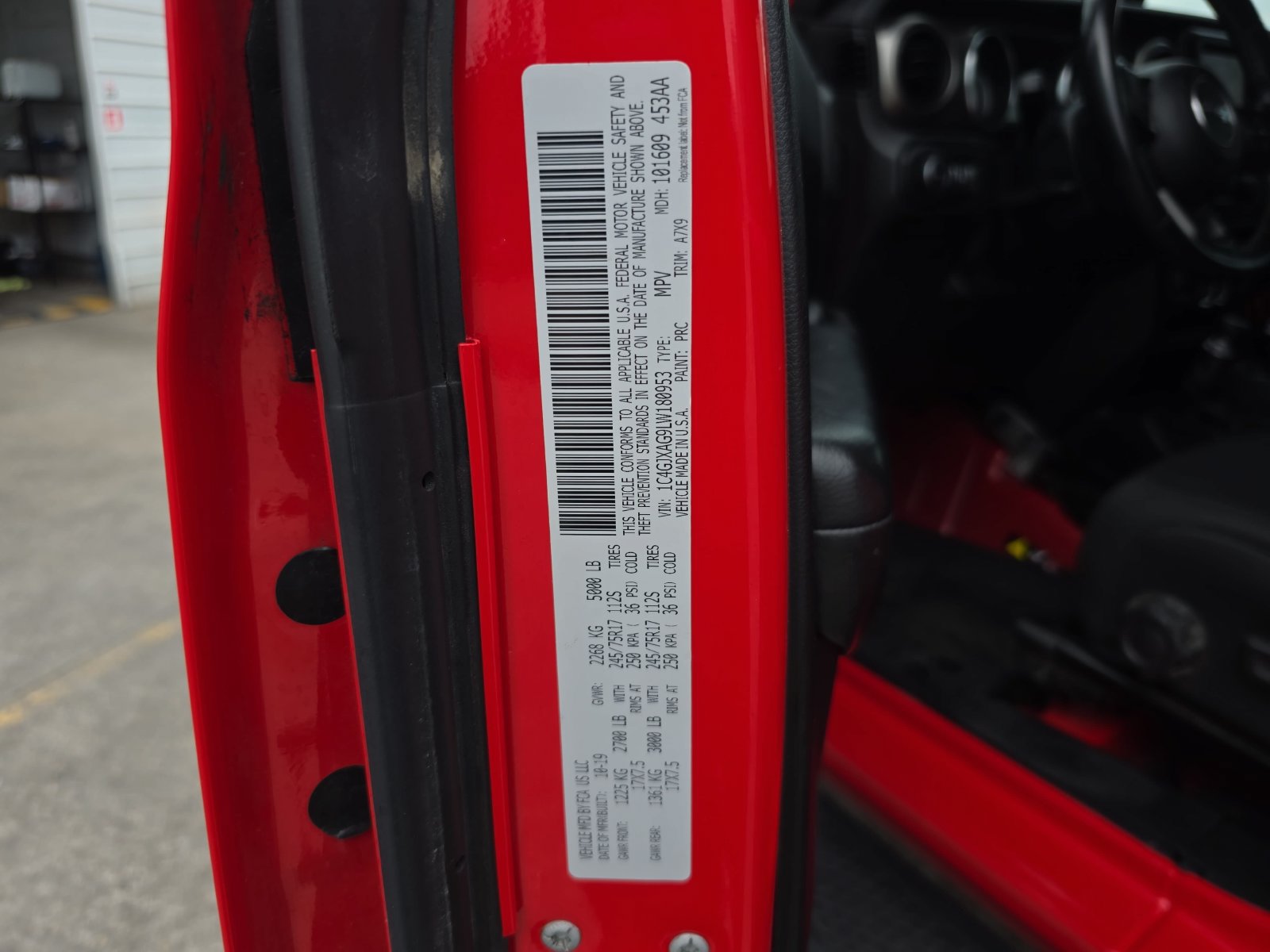 Used 2020 Jeep Wrangler Sport AWD/4WD image 32