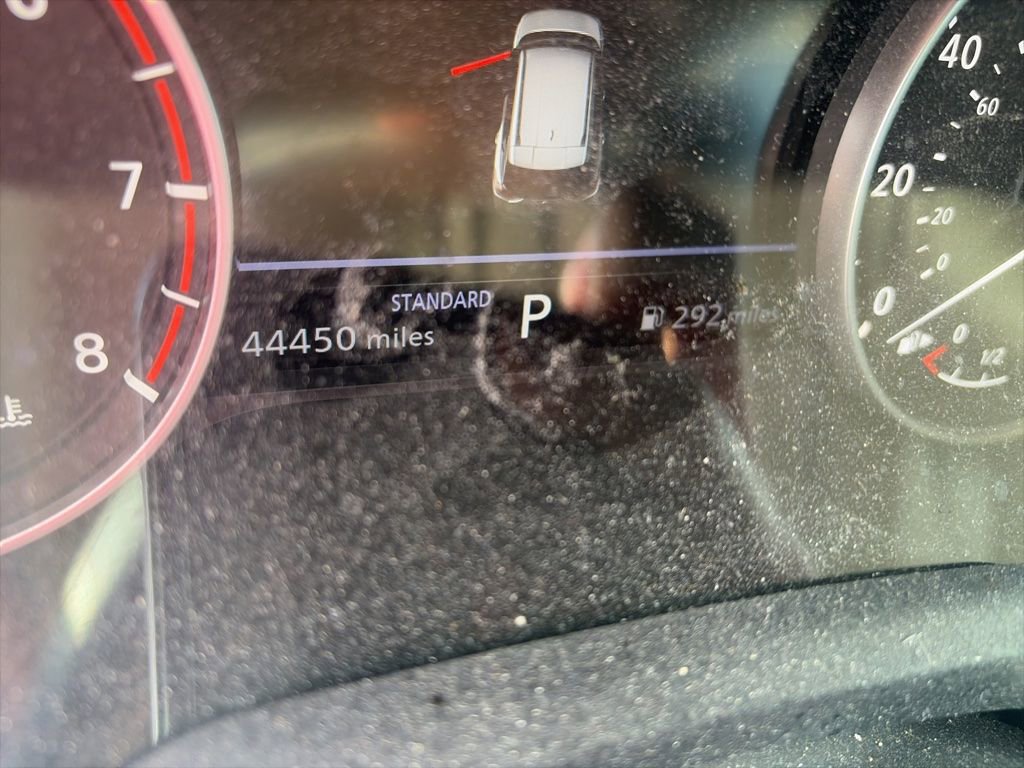 Used 2021 Nissan Rogue SV image 22