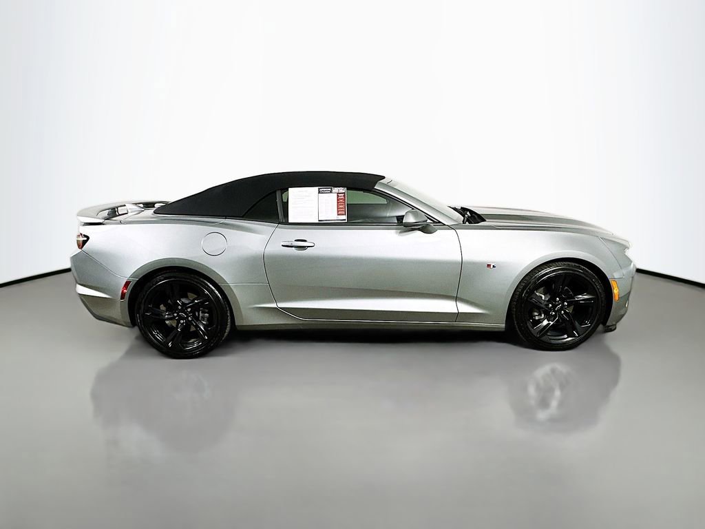 Used 2024 Chevrolet Camaro LT w/ RS Package image 7