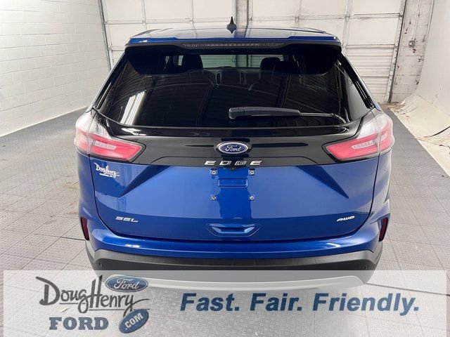 Used 2024 Ford Edge SEL image 6