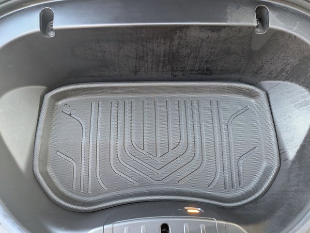 Used 2020 Tesla Model 3 Performance image 23