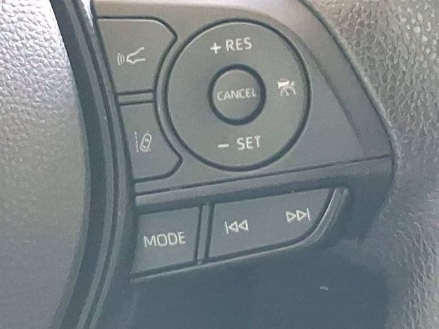 Used 2025 Toyota RAV4 XLE w/ Convenience Package FWD image 15