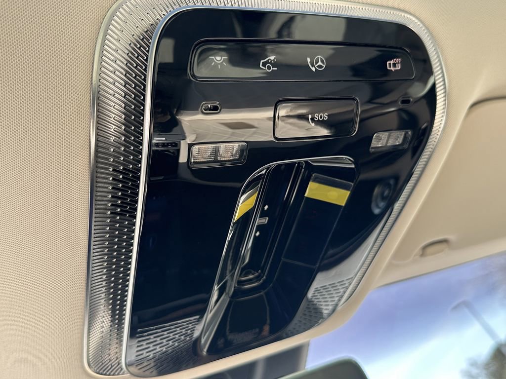 New 2026 Mercedes-Benz EQS 550 4MATIC SUV image 33