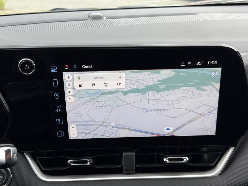New 2027 Chevrolet Equinox LT FWD image 16